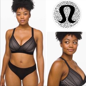 Lululemon Awake To Lace Bra size 36C